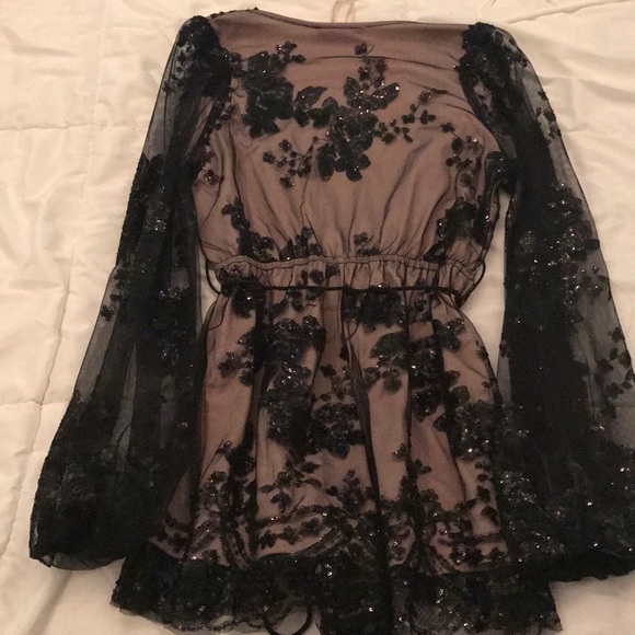 Romper - Picture 2 of 2